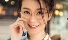 圈内人爆料宋嘉伦杨紫视频,甜蜜瞬间引网友热议