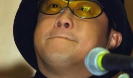 张可蕙爆料曾志伟视频,真相背后引人深思”