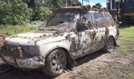 爆料挖出一辆车视频播放,揭秘背后惊人真相！