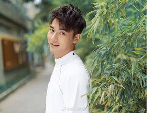 在娱乐圈吃瓜看戏的日子,看瓜群众的日子